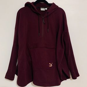 Women’s Puma half zip